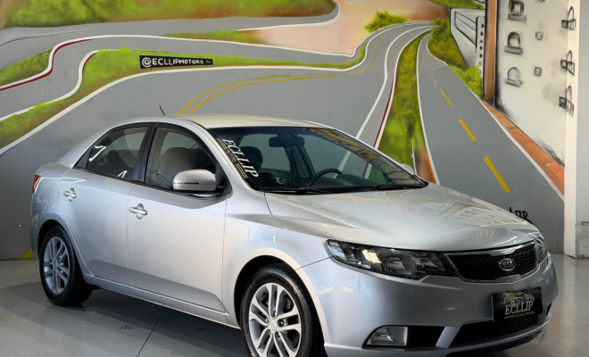 Kia Motors Cerato 1.6 16V Mec. 2011 Gasolina-0