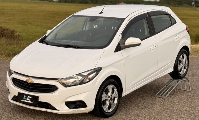 GM - Chevrolet ONIX HATCH LT 1.4 8V FlexPower 5p Aut. 2017 Flex