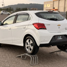 GM - Chevrolet ONIX HATCH LT 1.4 8V FlexPower 5p Aut. 2017 Flex-5