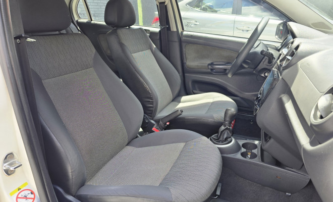 VW - VolksWagen Gol City (Trend)/Titan 1.0 T. Flex 8V 4p 2014 Flex-9