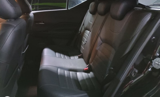 Nissan KICKS SV 1.6 16V FlexStar 5p Aut. 2018 Flex-4