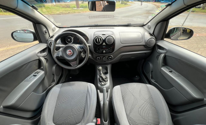 Fiat Palio ATTRACTIVE 1.0 EVO Fire Flex 8v 5p 2015 Flex-7