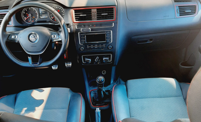 VW - VolksWagen Fox Rock in Rio 1.6 Mi Total Flex 8V 5p 2016 Flex-7