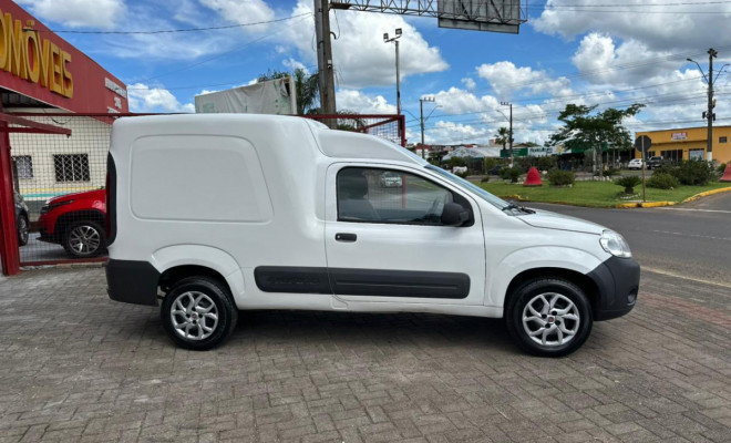 Fiat Fiorino Furgão EVO 1.4 Flex 8V 2p 2017 Flex-4