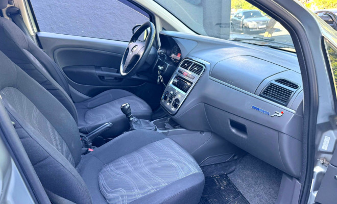 Fiat Punto ATTRACTIVE 1.4 Fire Flex 8V 5p 2011 Flex-7