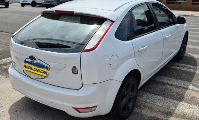 Ford Focus 1.6 S/SE/SE Plus Flex 8V/16V  5p 2013 Flex-1