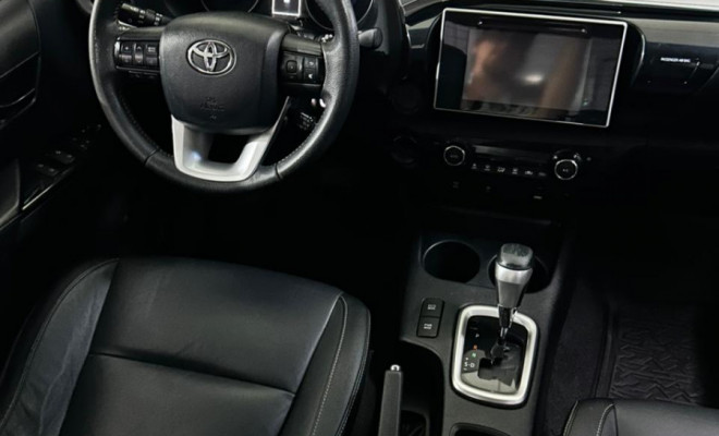 Toyota Hilux CD SRV 4x4 2.8 TDI Diesel Aut. 2016 Diesel-3