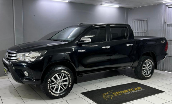 Toyota Hilux CD SRV 4x4 2.8 TDI Diesel Aut. 2016 Diesel