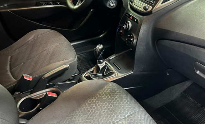 Hyundai HB20X Style 1.6 Flex 16v Mec. 2017 Flex-3