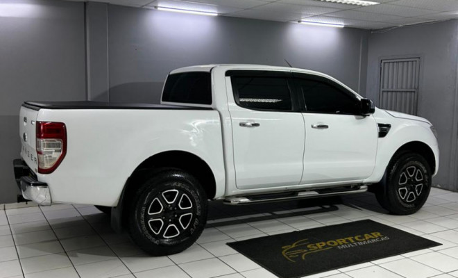 Ford Ranger XLT 2.5 16V 4x2 CD Flex 2014 Flex-9