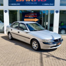 GM - Chevrolet Vectra GLS/Expres.2.2/ 2.0 e 2.0 CD 8V 1997 Gasolina-1