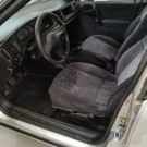 GM - Chevrolet Vectra GLS/Expres.2.2/ 2.0 e 2.0 CD 8V 1997 Gasolina-6