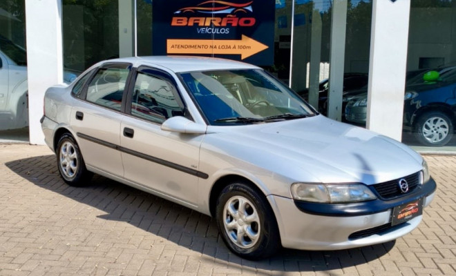 GM - Chevrolet Vectra GLS/Expres.2.2/ 2.0 e 2.0 CD 8V 1997 Gasolina-1