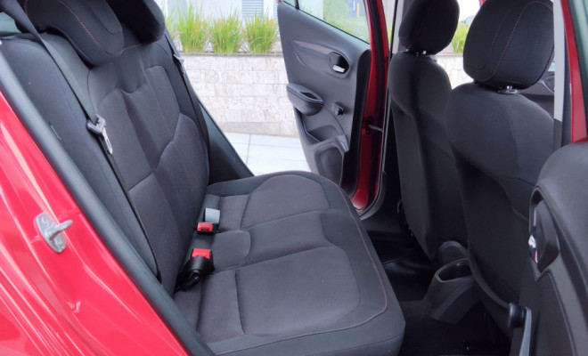 GM - Chevrolet ONIX HATCH LT 1.4 8V FlexPower 5p Mec. 2016 Flex-12