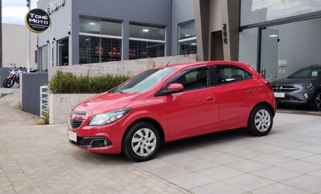 GM - Chevrolet ONIX HATCH LT 1.4 8V FlexPower 5p Mec. 2016 Flex-0