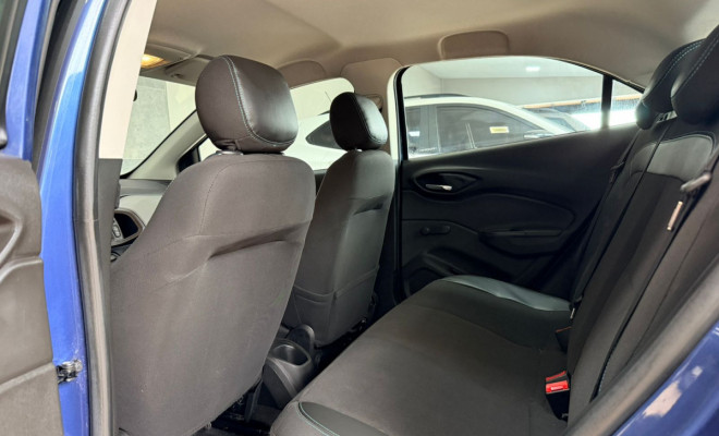 GM - Chevrolet ONIX HATCH LT 1.0 8V FlexPower 5p Mec. 2019 Flex-6