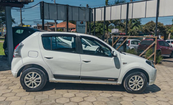 Renault SANDERO Expression Hi-Flex 1.0 16V 5p 2009 Flex-0