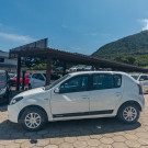 Renault SANDERO Expression Hi-Flex 1.0 16V 5p 2009 Flex-1