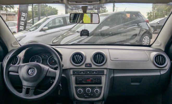 VW - VolksWagen VOYAGE COMF/Highli. 1.6 T.Flex 8V 4p 2013 Flex-4