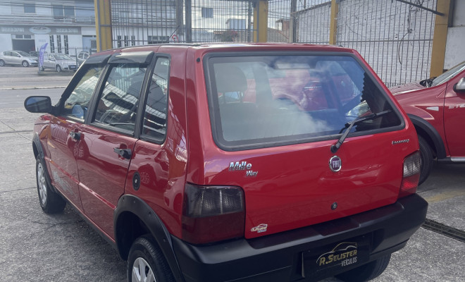 RARIDADE!! Fiat Uno Mille 1.0 ECONOMY 4p 2013-2