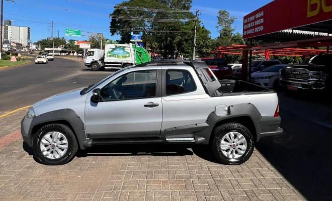 Fiat Strada Adventure1.8/ 1.8 LOCKER Flex CD 2013 Flex-0