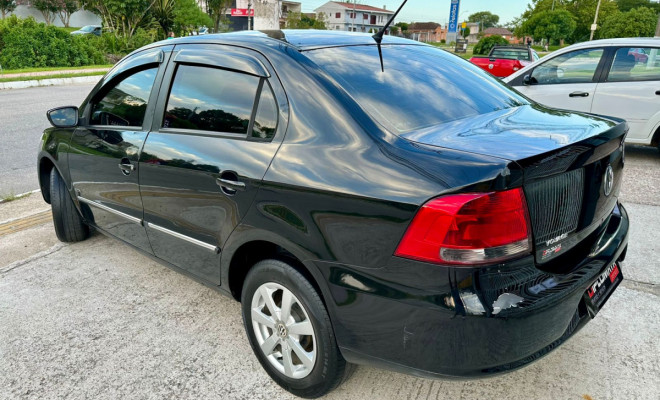 VW VOYAGE 1.0 City Mi Total Flex - 2010-3