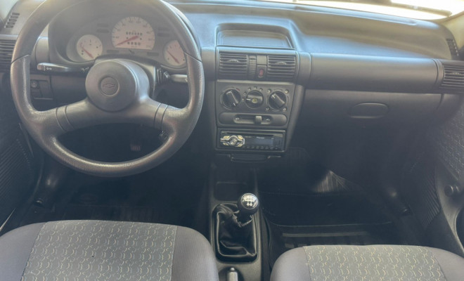 GM - Chevrolet Corsa Wind 1.0 MPFI / EFI  2p 2002 Gasolina-3