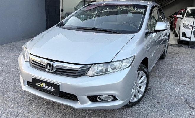 Honda Civic Sedan LXS 1.8/1.8 Flex 16V Aut. 4p 2015 Flex