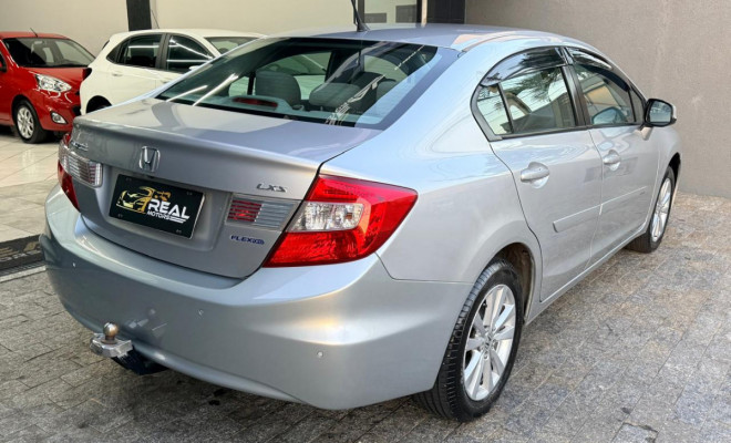 Honda Civic Sedan LXS 1.8/1.8 Flex 16V Aut. 4p 2015 Flex-7