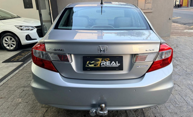 Honda Civic Sedan LXS 1.8/1.8 Flex 16V Aut. 4p 2015 Flex-4
