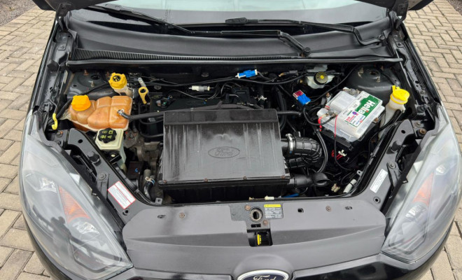 Ford Fiesta Sed. 1.6 8V Flex 4p 2012 Flex-13