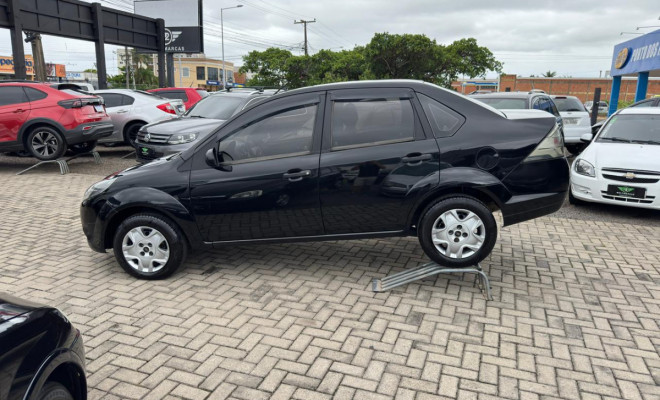 Ford Fiesta Sed. 1.6 8V Flex 4p 2012 Flex-11