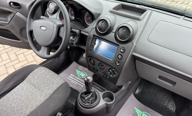 Ford Fiesta Sed. 1.6 8V Flex 4p 2012 Flex-5