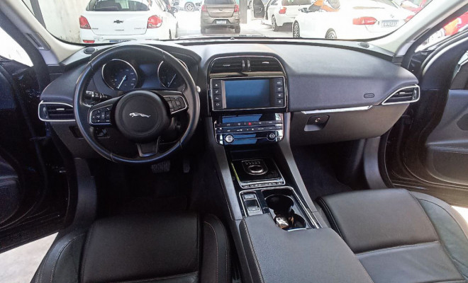 Jaguar F-Pace 2.0 Prestige 180cv Diesel Aut. 2017 Diesel-7