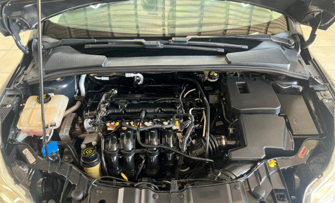 Ford Focus 1.6 S/1.6 SE Flex 16v 5p Aut 2014 Flex-8