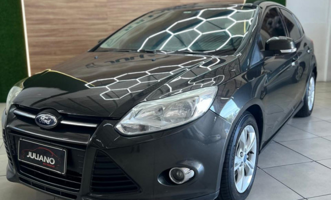 Ford Focus 1.6 S/1.6 SE Flex 16v 5p Aut 2014 Flex-11