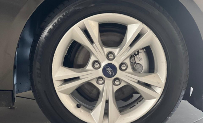 Ford Focus 1.6 S/1.6 SE Flex 16v 5p Aut 2014 Flex-12