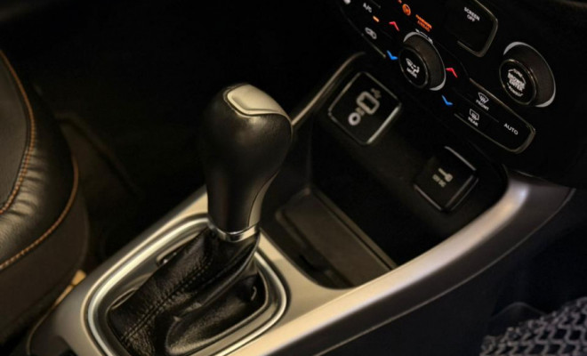 Jeep COMPASS LONGITUDE 2.0 4x2 Flex 16V Aut. 2019 Diesel-10