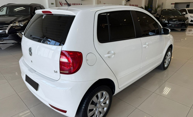 VW - VolksWagen Fox 1.6 Mi Total Flex 8V 5p 2013 Flex-5
