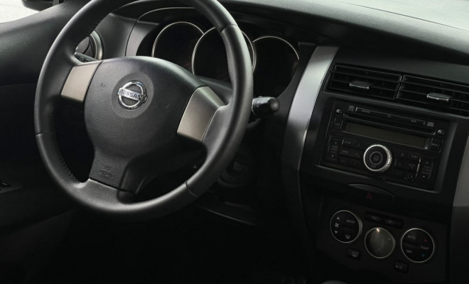 Nissan LIVINA X-GEAR SL/X-GEAR 1.8 Flex F. Aut. 2014 Flex-6