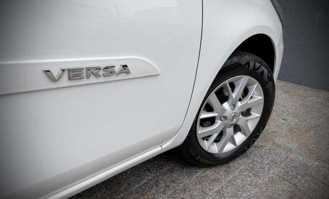 Nissan VERSA SV 1.6 16V FlexStart 4p Aut. 2020 Flex-7