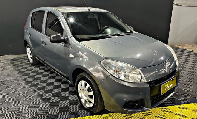 Renault SANDERO Authentique Hi-Flex 1.0 16V 5p 2011 Flex