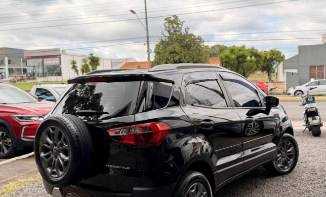 Ford EcoSport FREESTYLE 1.6 16V Flex 5p 2013 Flex-4