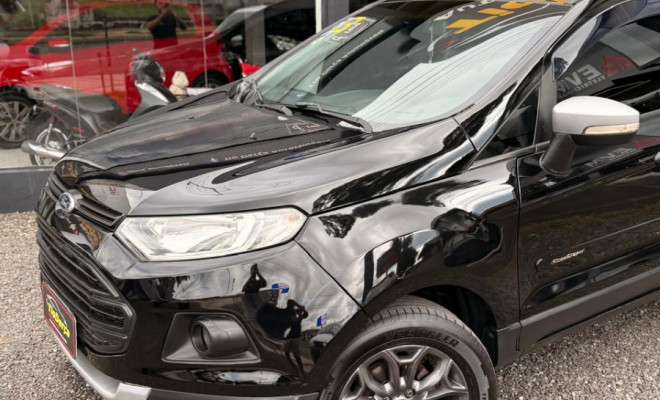 Ford EcoSport FREESTYLE 1.6 16V Flex 5p 2013 Flex-5