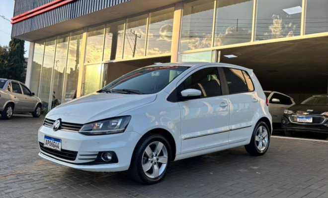 VW - VolksWagen Fox Highline I MOTION 1.6 Flex 16V 5p 2018 Flex