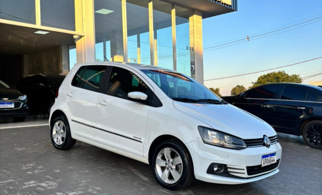 VW - VolksWagen Fox Highline I MOTION 1.6 Flex 16V 5p 2018 Flex-3