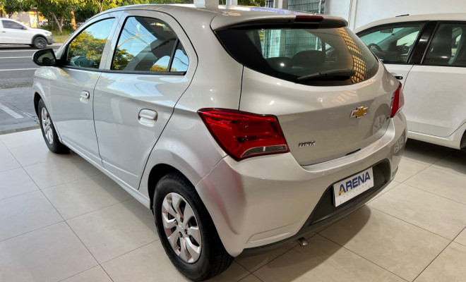 GM - Chevrolet ONIX HATCH LT 1.0 8V FlexPower 5p Mec. 2019 Flex-4