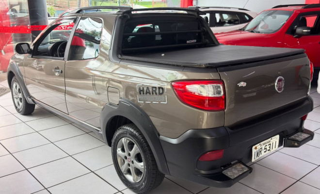 Fiat Strada Working HARD 1.4 CD 2016-2