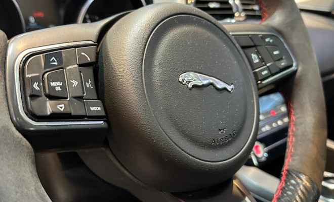 Jaguar F-Pace 2.0 Prestige 180cv Diesel Aut. 2017 Diesel-12