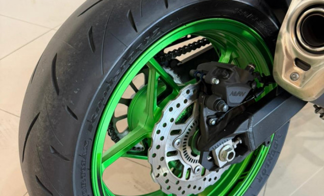 KAWASAKI Z 900 2023 Gasolina-7